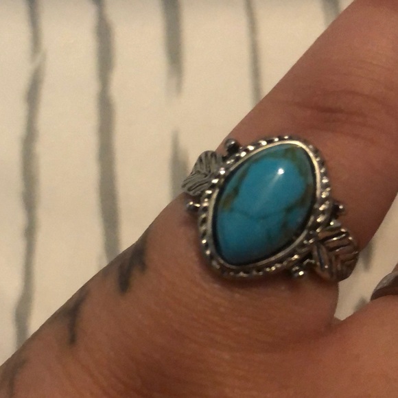 HP🎊 Vintage turquoise ring - Picture 11 of 11
